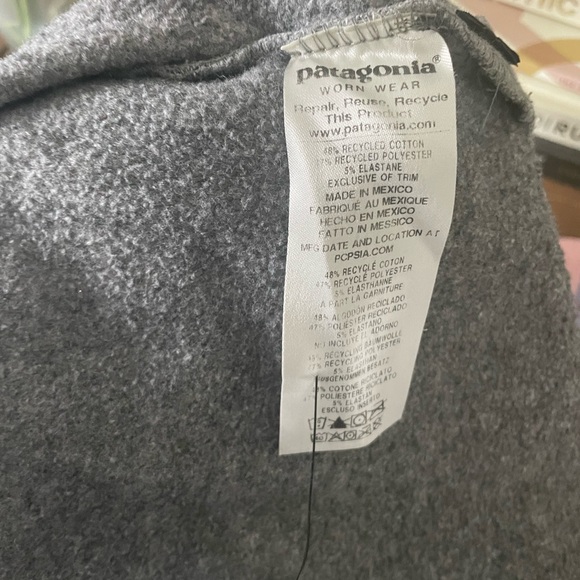 Patagonia sweatshirt - Picture 4 of 5